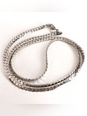Signed Monet Vintage Classic Silver Tone Flat Herringbone Chain Necklace 20"